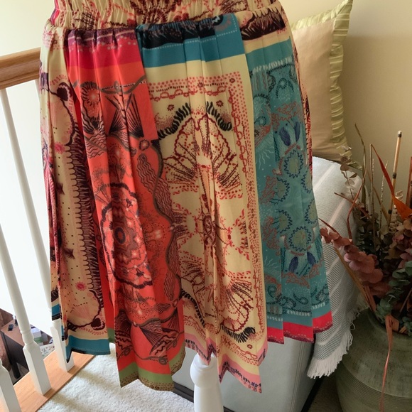 Bohemian Multicolor Pleated Skirt - Picture 2 of 8